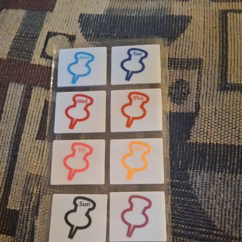Day-of-Week Push Pin Sticky Note Set - Multicolor
